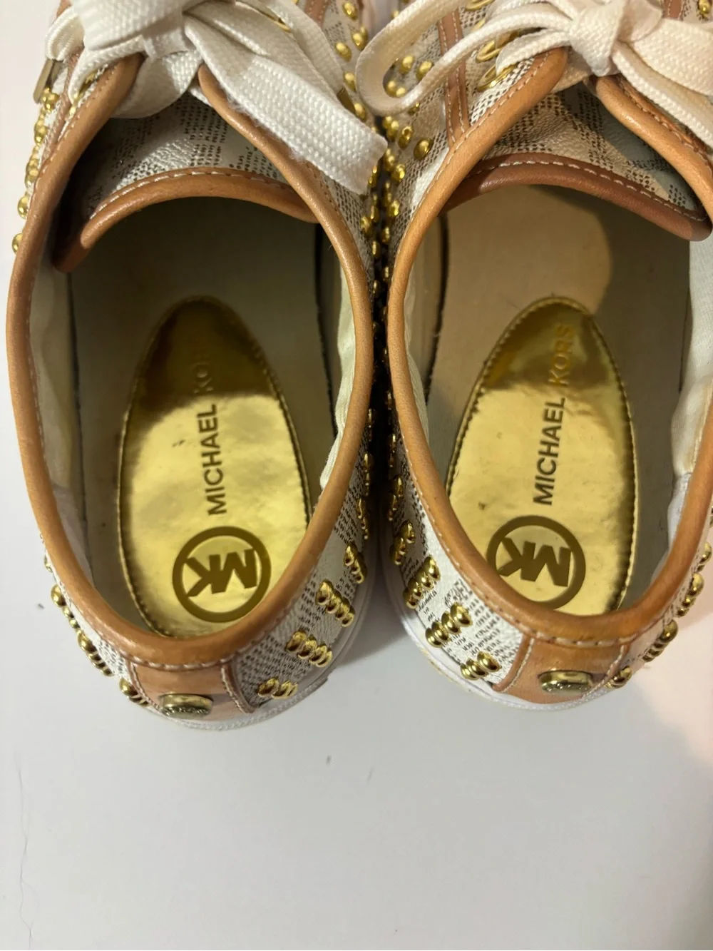 Michael Kors Women's 8 Gold-Studded Cream Lace-Up Sneakers Shoes Casual Preppy